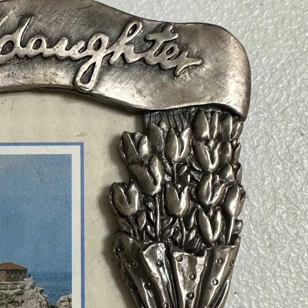 Perfect Granddaughter Picture Frame Pewter Relief Teddy Bear Tulips 3.5x5 New